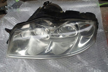 Laden Sie das Bild in den Galerie-Viewer, Frontscheinwerfer Alfa Romeo 166 Xenon Ein Stück (Rechts oder Links) Headlight SCH2241610660ul