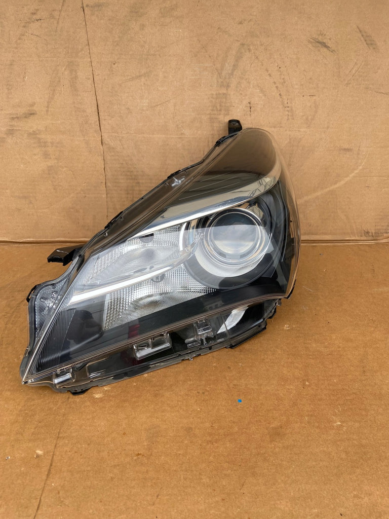 Frontscheinwerfer Toyota Yaris Links Scheinwerfer Headlight