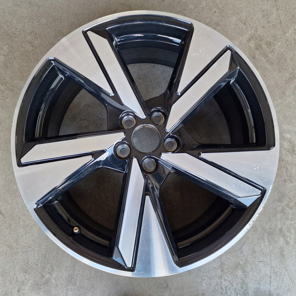 1x Alufelge 18 Zoll 7.0" 5x100 51ET Glanz Silber 6F0071498A Seat Rim Wheel