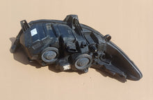 Laden Sie das Bild in den Galerie-Viewer, Frontscheinwerfer Ford Mondeo DS73-13W030-EA Links Scheinwerfer Headlight SCH3190045409tb