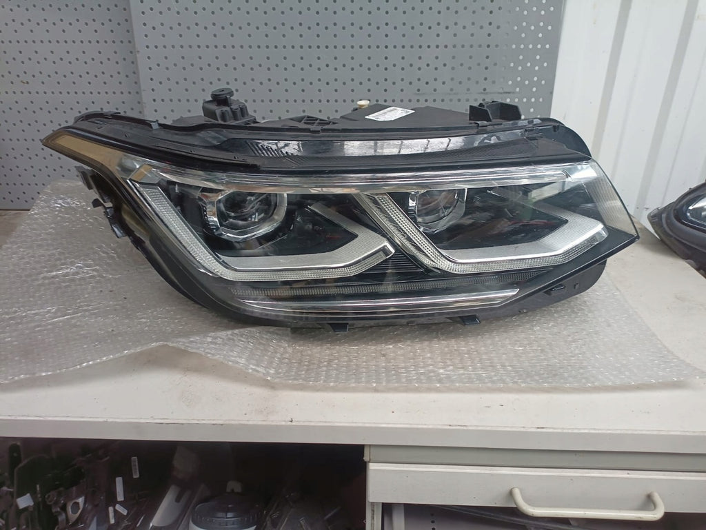 Frontscheinwerfer VW Tiguan 5NB941082G LED Rechts Scheinwerfer Headlight