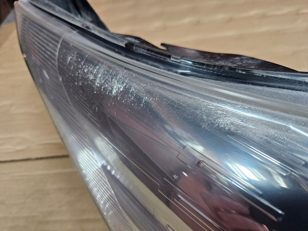 Frontscheinwerfer Toyota Avensis Rechts Scheinwerfer Headlight SCH5186069510ix