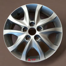 Laden Sie das Bild in den Galerie-Viewer, 1x Alufelge 16 Zoll 6.0&quot; 5x114.3 50ET 529102L210 Hyundai Rim Wheel