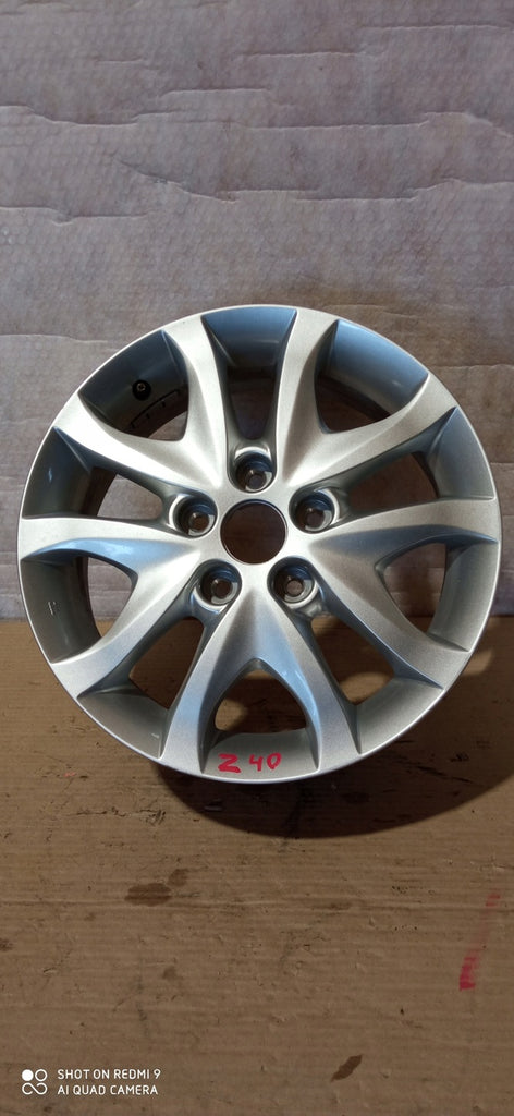 1x Alufelge 16 Zoll 6.0" 5x114.3 50ET 529102L210 Hyundai Rim Wheel