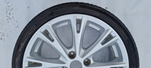 Laden Sie das Bild in den Galerie-Viewer, 1x Alufelge 17 Zoll 7.0" 4x108 47 5ET C1BC-MA Ford Fiesta Rim Wheel FEL1411446783ag