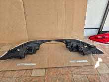 Laden Sie das Bild in den Galerie-Viewer, Frontscheinwerfer Hyundai Sonata 92102-3Q000 92101-3Q000 Ein Satz Headlight SCH7959119484bu