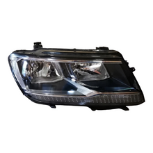 Laden Sie das Bild in den Galerie-Viewer, Frontscheinwerfer VW Tiguan 5NB941006B Halogen Rechts Scheinwerfer Headlight