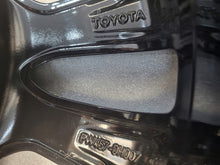 Laden Sie das Bild in den Galerie-Viewer, 1x Alufelge 15 Zoll 4.5" 4x100 35ET Glanz Schwarz PW457-0H007 Toyota Aygo FEL9921703709ov