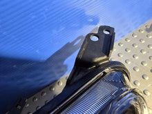 Laden Sie das Bild in den Galerie-Viewer, Frontscheinwerfer Mazda III BBM5-51040 Xenon Links Scheinwerfer Headlight