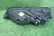 Load image into Gallery viewer, Frontscheinwerfer Skoda Octavia III 5E1941016D Rechts Scheinwerfer Headlight SCH4606519214po