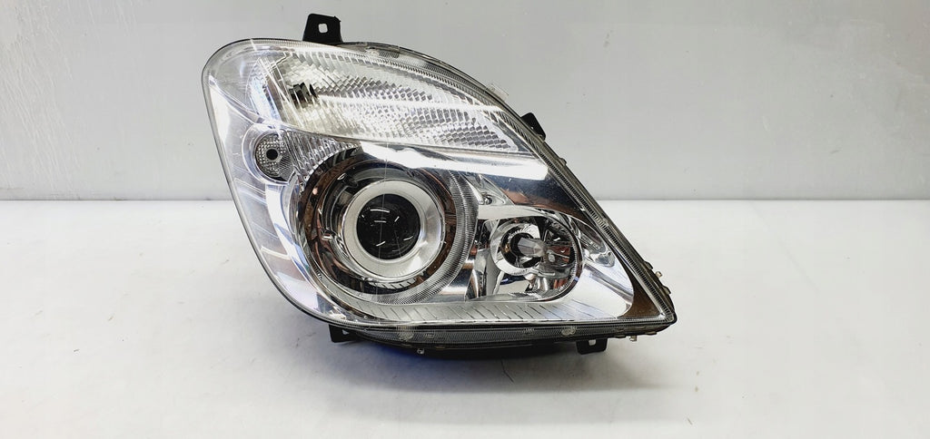 Frontscheinwerfer Mercedes-Benz Sprinter A9068201061 Xenon Rechts Headlight SCH8846263454ya