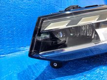 Laden Sie das Bild in den Galerie-Viewer, Frontscheinwerfer Audi Q2 81A941035 Links Scheinwerfer Headlight SCH5859103231xs