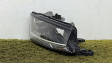 Laden Sie das Bild in den Galerie-Viewer, Frontscheinwerfer Skoda Fabia III 6V1941016F LED Rechts Scheinwerfer Headlight SCH3479353087tc