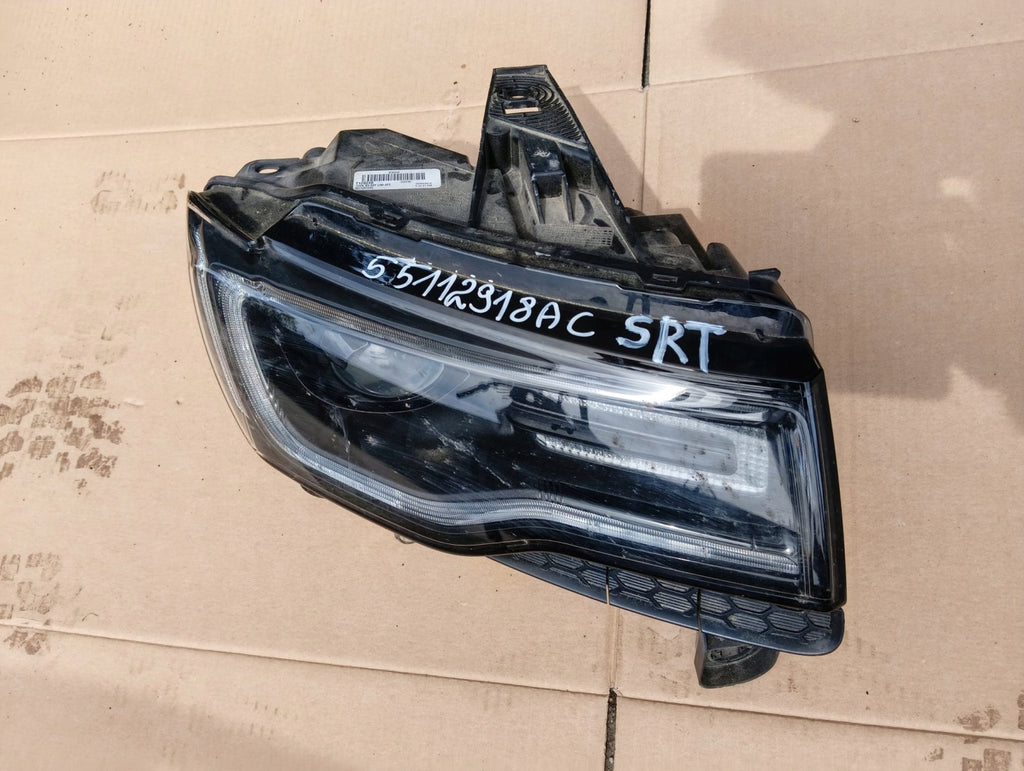 Frontscheinwerfer Jeep Wk2 55112918AC Rechts Scheinwerfer Headlight SCH9193623718op
