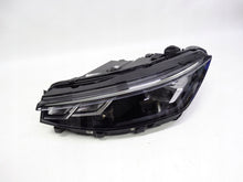 Laden Sie das Bild in den Galerie-Viewer, Frontscheinwerfer VW Passat 3J1941005 LED Links Scheinwerfer Headlight SCH5275882105bv