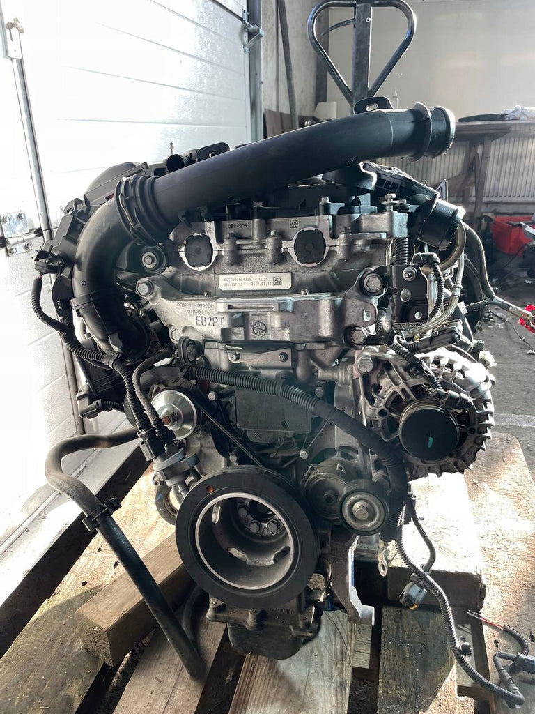 Motor Peugeot 308 III 10TMA4 HN05 1.2 THP 130PS Benzin Engine Komplett