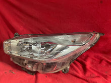 Laden Sie das Bild in den Galerie-Viewer, Frontscheinwerfer Ford Galaxy EM2B-13W030-GG Links Scheinwerfer Headlight SCH1517199510ll