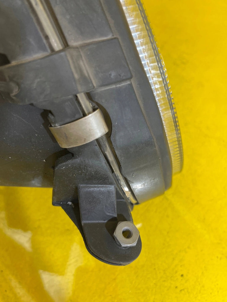Frontscheinwerfer Mercedes-Benz W210 A2108200261 Xenon Links Headlight SCH7642283443lo