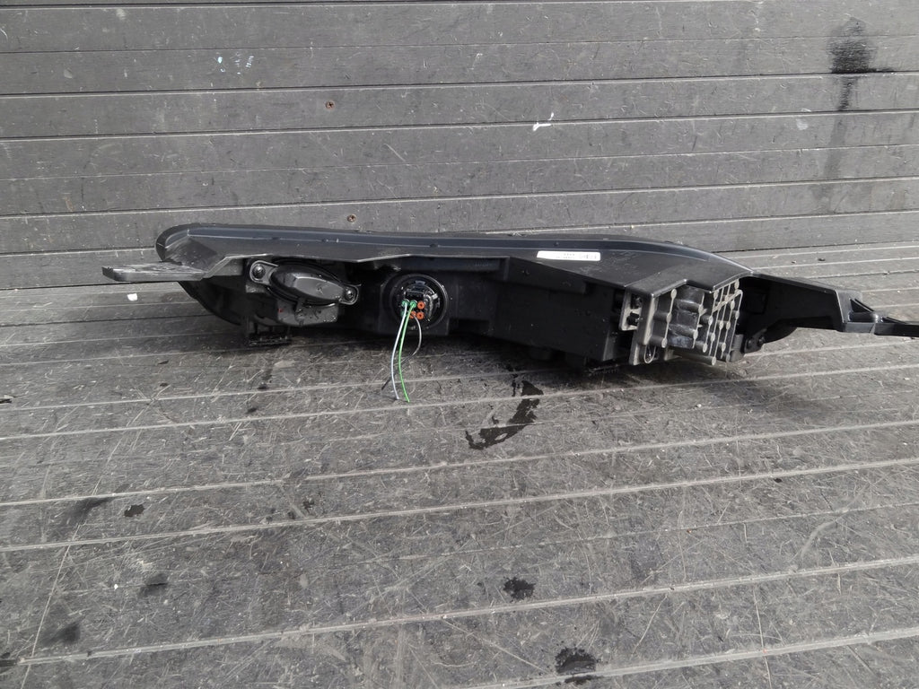 Frontscheinwerfer Hyundai Bayon 92208Q0500 Rechts Scheinwerfer Headlight