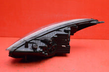 Laden Sie das Bild in den Galerie-Viewer, Frontscheinwerfer Hyundai I30 92102-A6000 Rechts Scheinwerfer Headlight SCH4744916716rp