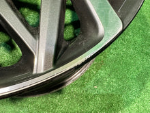 Load image into Gallery viewer, 1x Alufelge 18 Zoll 7.5&quot; 5x114.3 50ET 52910-CM300 Hyundai Kona Rim Wheel