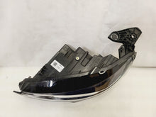 Laden Sie das Bild in den Galerie-Viewer, Frontscheinwerfer Opel Corsa F 39162653 39162654 LED Ein Satz Headlight SCH2384192129th