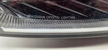 Laden Sie das Bild in den Galerie-Viewer, Frontscheinwerfer Skoda Octavia IV 5E4941016A Full LED Rechts Headlight SCH5933419477yh