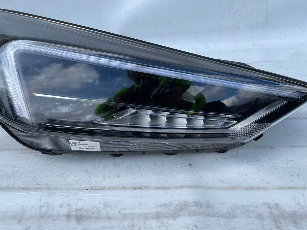 Frontscheinwerfer Hyundai Tucson 92102-D7700, D7921-22C20 LED Rechts Headlight