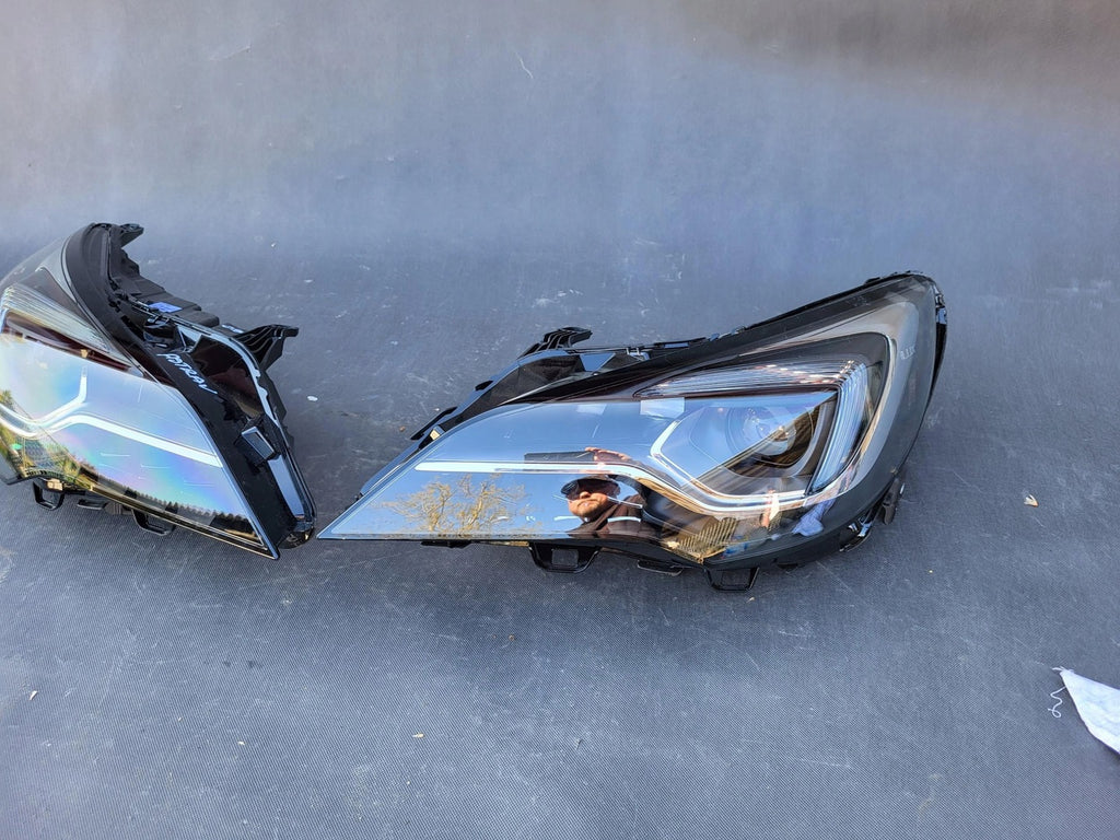 Frontscheinwerfer Opel Astra 39228806 FULL LED Ein Stück (Rechts oder Links)