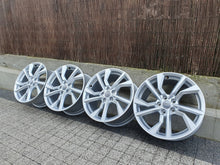 Laden Sie das Bild in den Galerie-Viewer, 4x Alufelge 18 Zoll 8.5" 5x112 50ET Glanz Silber 8S0601025AN Audi Rim Wheel FEL4842266047mu