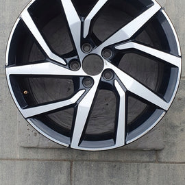 1x Alufelge 18 Zoll 7.5