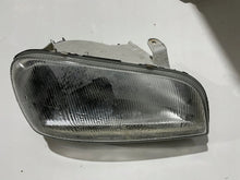 Laden Sie das Bild in den Galerie-Viewer, Frontscheinwerfer Toyota Rav 4 ARO16580 Rechts Scheinwerfer Headlight SCH2159280735ab