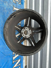 Load image into Gallery viewer, 1x Alufelge 19 Zoll A2574011500 Mercedes-Benz Cls Rim Wheel FEL5234333127ln