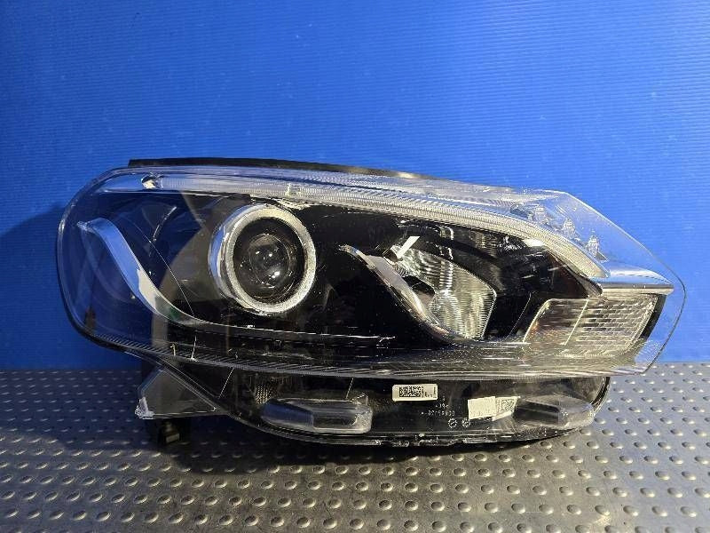 Frontscheinwerfer Toyota Proace Xenon Rechts Scheinwerfer Headlight SCH4594808217zy