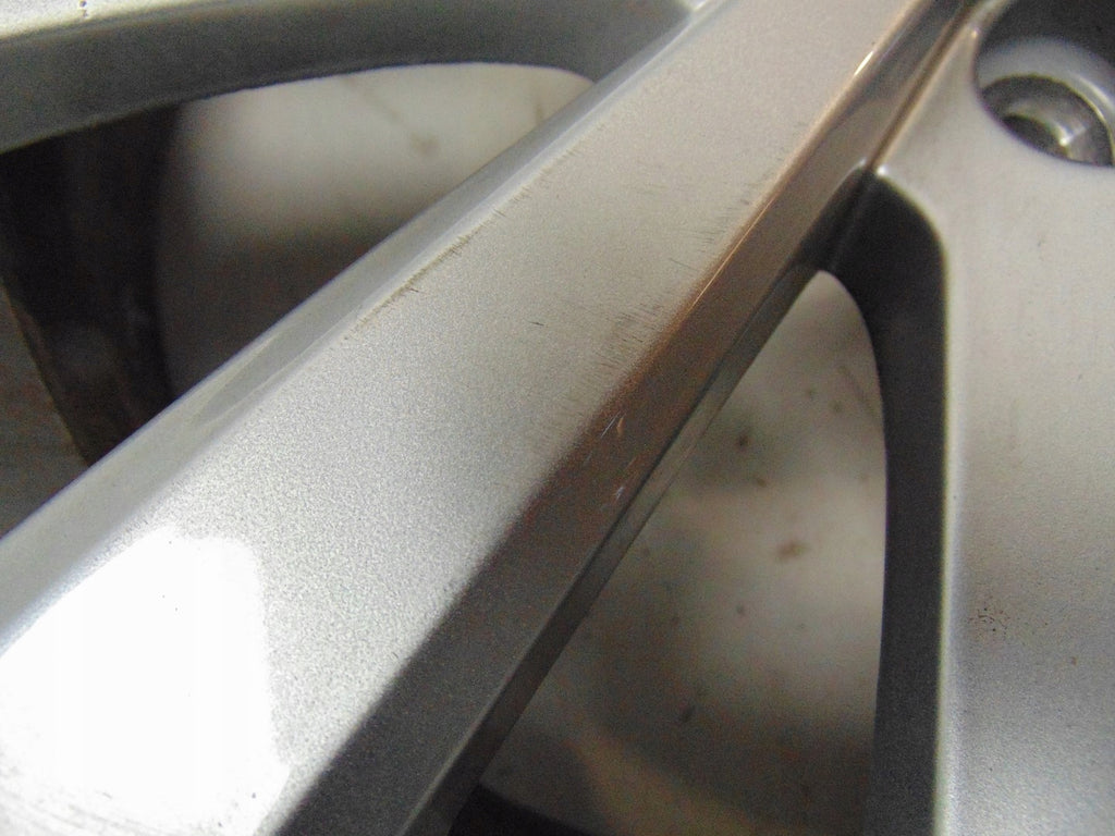 1x Alufelge 15 Zoll 5.5" 5x100 40ET Glanz Silber 6F0601025G Seat I Ibiza FEL7666654112az