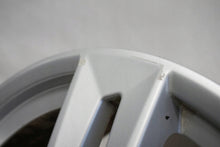 Load image into Gallery viewer, 1x Alufelge 17 Zoll 7.0" 5x112 42ET Glanz Silber 8W0601025P Audi A4 B9 Rim Wheel FEL3206109765us