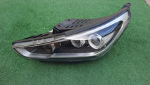 Laden Sie das Bild in den Galerie-Viewer, Frontscheinwerfer Hyundai I30 III 92101-G4100 FULL LED Links Headlight