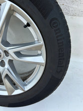 Laden Sie das Bild in den Galerie-Viewer, 1x Alufelge 18 Zoll 7.0" 5x108 50 5ET Glanz 31362866 Volvo Xc60 Xc40 Rim Wheel FEL9399186336xs