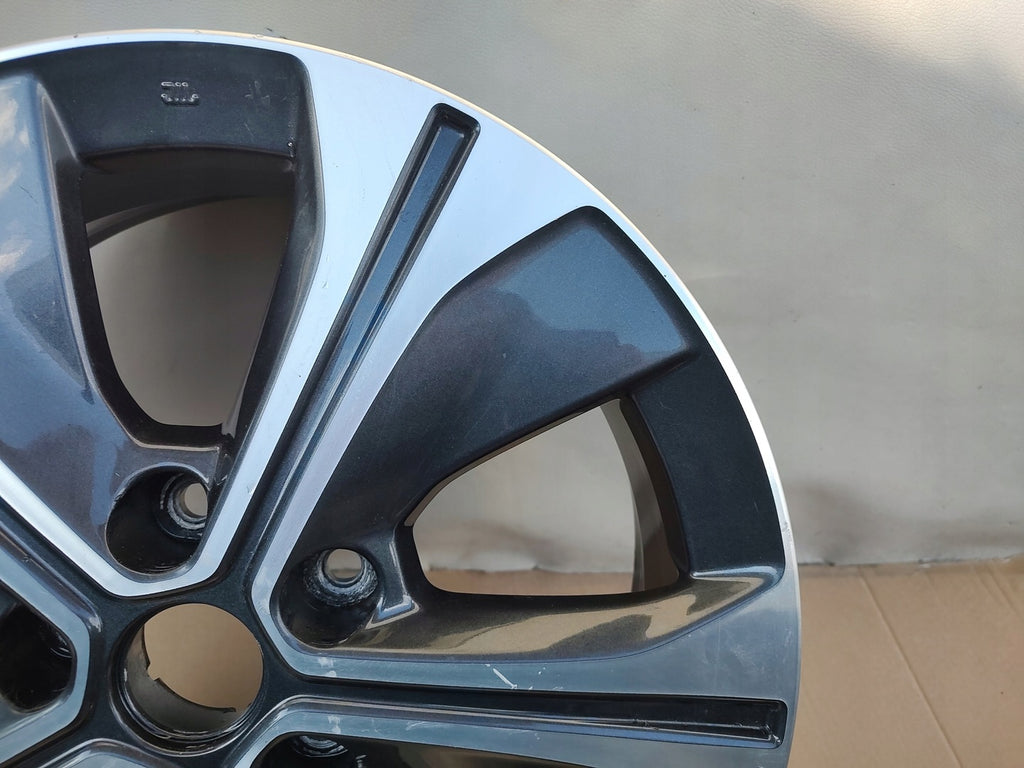 1x Alufelge 17 Zoll 6.5" 5x114.3 45ET N86701 Nissan Rim Wheel