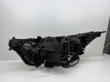 Laden Sie das Bild in den Galerie-Viewer, Frontscheinwerfer Toyota Rav V 4 Rechts Scheinwerfer Headlight SCH5191128826hg