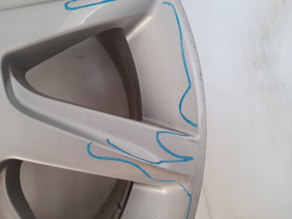 1x Alufelge 16 Zoll 7.0" 5x112 40ET Glanz Silber 3R0601025 Seat Rim Wheel