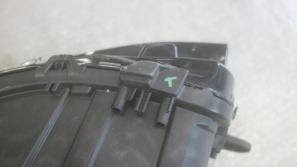 Frontscheinwerfer Dacia Duster 260107725R LED Rechts Scheinwerfer Headlight SCH7613719628in