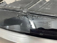 Laden Sie das Bild in den Galerie-Viewer, Frontscheinwerfer Audi A7 4G8941005C LE09A6199 Xenon Links Headlight