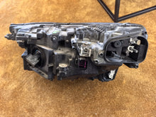 Load image into Gallery viewer, Frontscheinwerfer Audi E-Tron 4KE941040 Full LED Ein Stück (Rechts oder Links) SCH9022050958yq