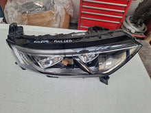 Laden Sie das Bild in den Galerie-Viewer, Frontscheinwerfer Renault Koleos II 260109289R 90055784 Rechts Headlight SCH1274305392bp