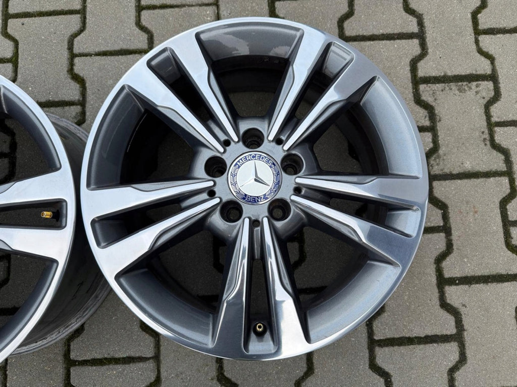 1x Alufelge 17 Zoll 7.5" 5x112 45ET Glanz Graphit A2074010600 Mercedes-Benz W212 FEL2542442099vz