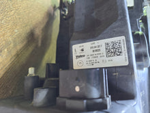 Load image into Gallery viewer, Frontscheinwerfer Seat Leon 5FB941007F Links Scheinwerfer Headlight SCH3594215183vp