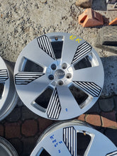 Laden Sie das Bild in den Galerie-Viewer, 4x Alufelge 19 Zoll 8.0" 5x112 34ET Glanz Silber 4KE601025L Audi E-Tron FEL9173624252si