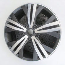 Load image into Gallery viewer, 1x Alufelge 17 Zoll 6.0&quot; 5x112 2K5601025P VW Caddy Rim Wheel