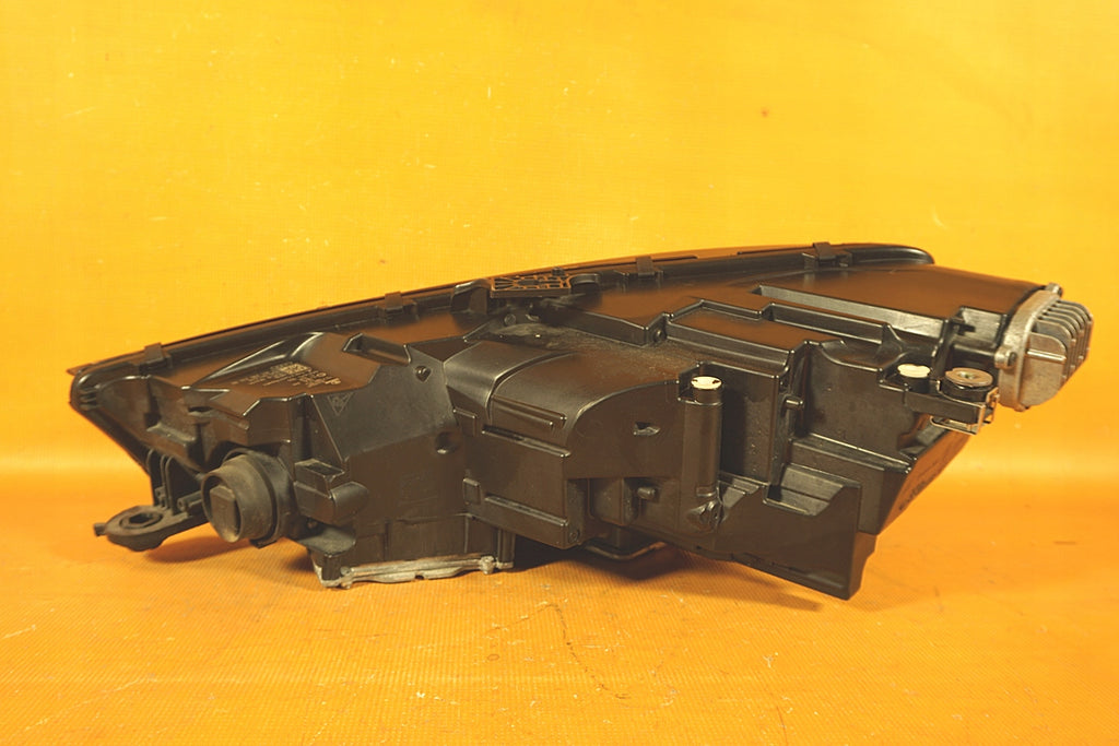 Frontscheinwerfer Audi A4 8W0941033 8W0941034 Full LED Ein Satz Headlight